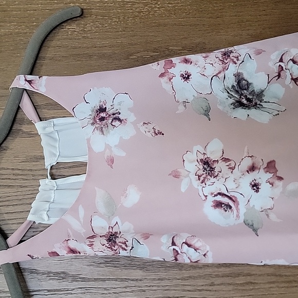 Tank - Picture 2 of 2